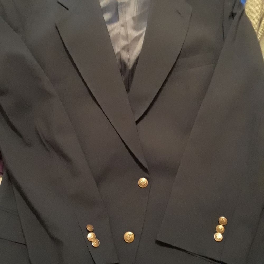 Blazer - Picture 3 of 6